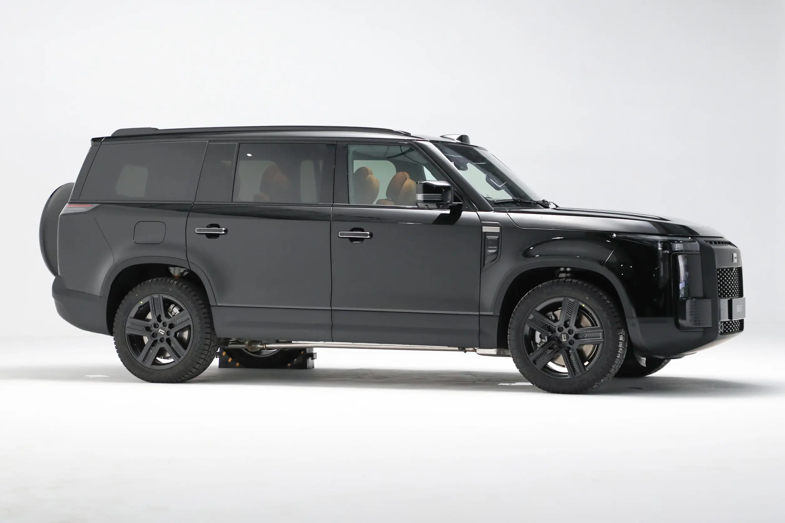 Land rover defender 2020 багажник. Polar stone 01 дилер. Baw stone 01 2023. Polar stone 01 дилер. Polar stone 01 jishi.